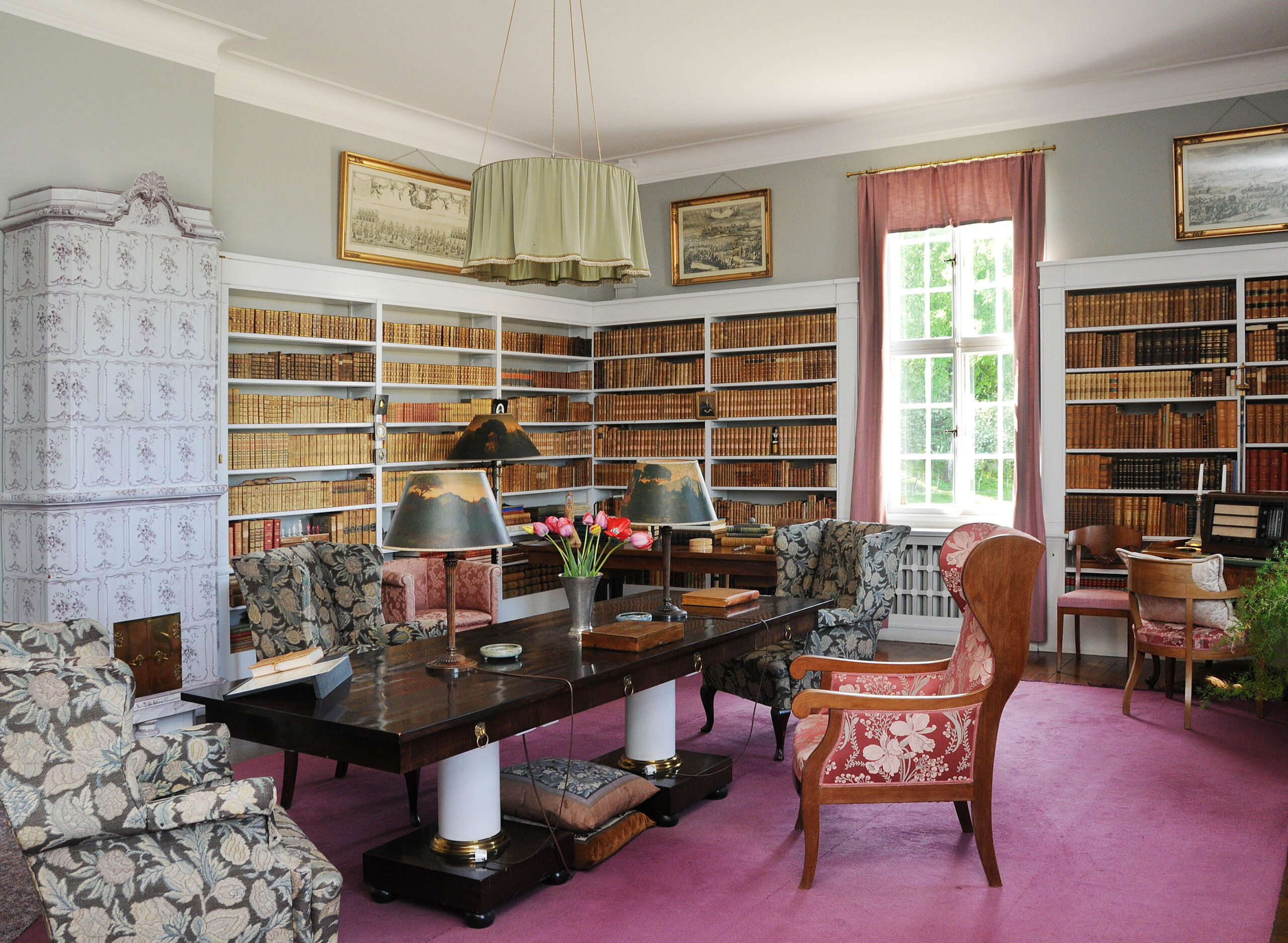 Övralid bibliotek